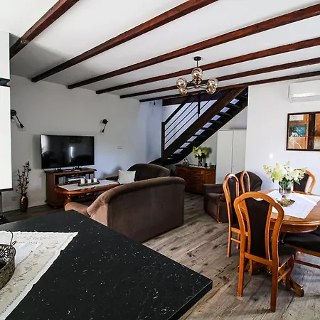 Vakantiehuis Poziomkowy Zakatek Miechucino